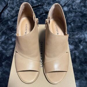 Lucky Brand wedge shoes